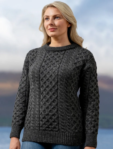 Women's Dún Aonghasa Heavyweight Aran Sweater - Charcoal
