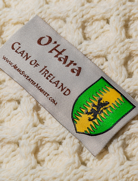 O'Hara Clan Aran Throw - Label