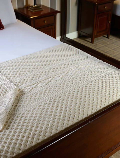 Dolan Clan Aran Throw 