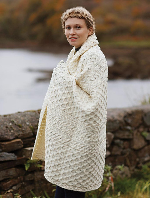 Woven Look Blanket Knitting Pattern – Mama In A Stitch