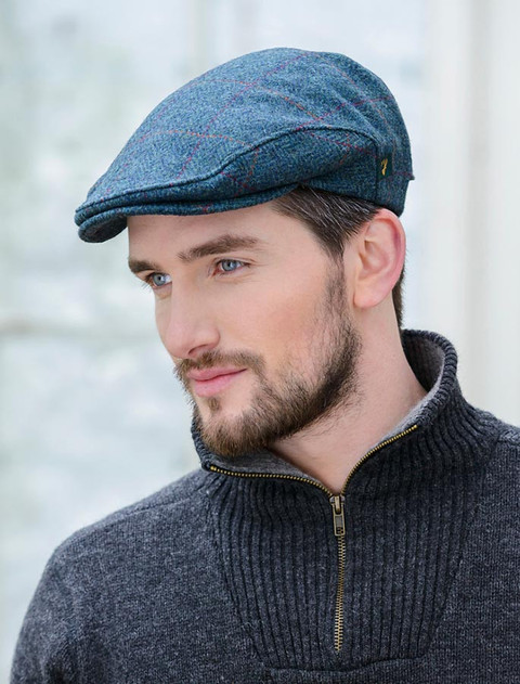 Trinity Tweed Flat Cap - Light Blue With Red