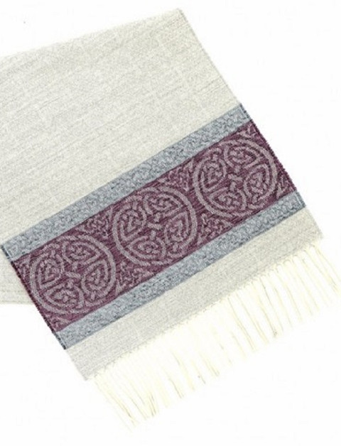 GlenAran Celtic Border Pattern Scarf - Artic grey