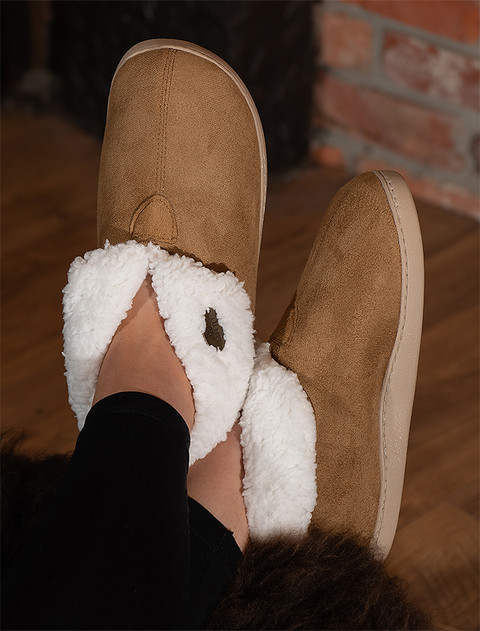 Irish Suede Adult Slippers - Warm Toast