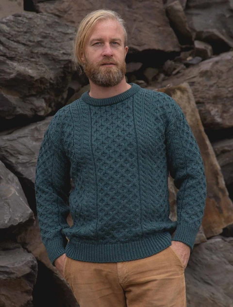 Mens Dún Aonghasa Heavyweight Aran Wool Sweater - Moss Green