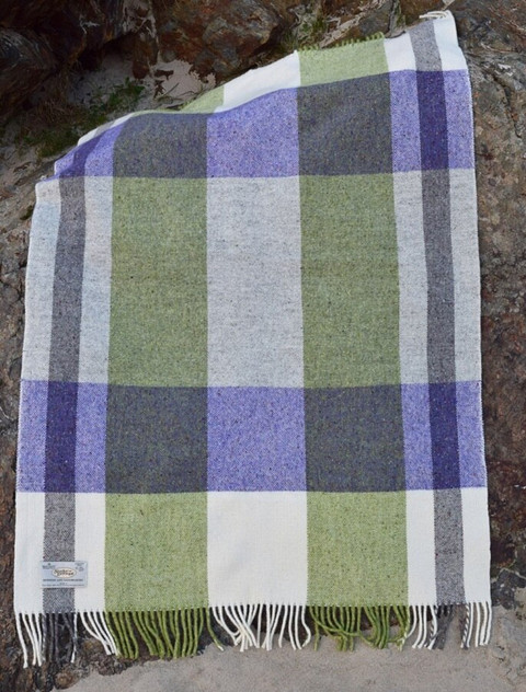 Donegal Tweed Mediterranean Fringed Throw - Heather