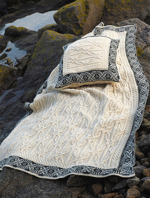 Aran Jacquard Throw - White