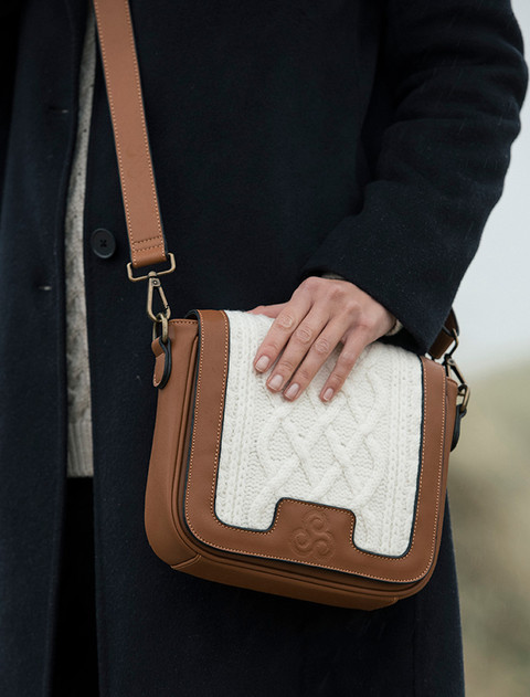 Leather Traditional Merino Wool Tote Bag