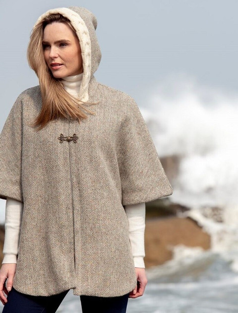 Ladies Tweed Cape with Aran Collar- Natural