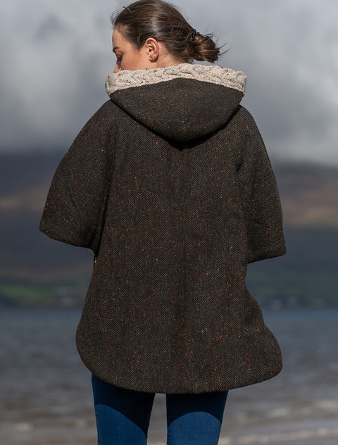 Ladies Tweed Cape with Aran Collar