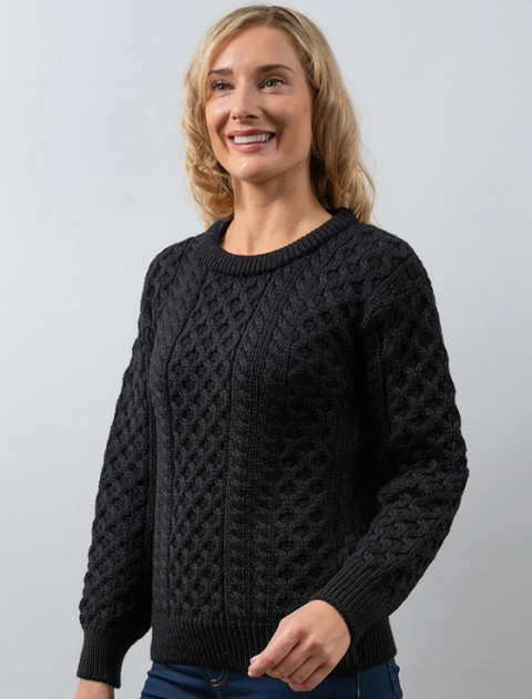Women's Heavyweight Traditional Aran Wool Sweater - Black