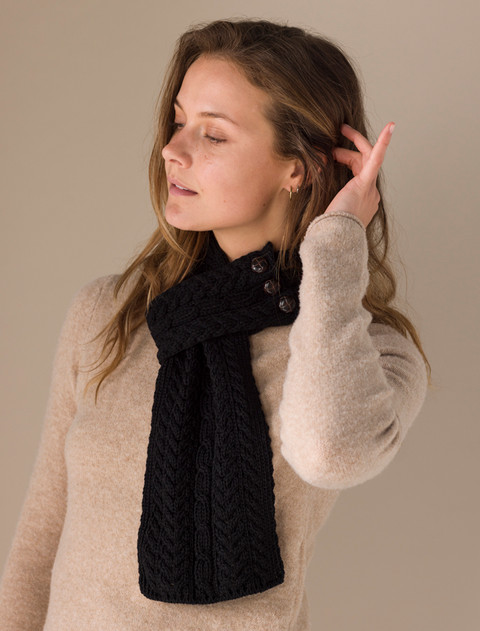Pull Through Scarf - Black
