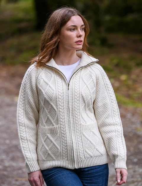 Hand Knit Zipper Card‎igan with Pockets - Winter White