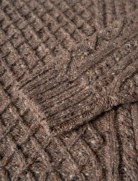 Women's Donegal Aran Crew Neck Sweater - color: Light Honey; type: Detail