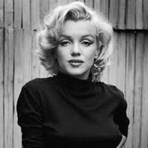 Forever in Fashion - Marilyn Monroe Sweaters