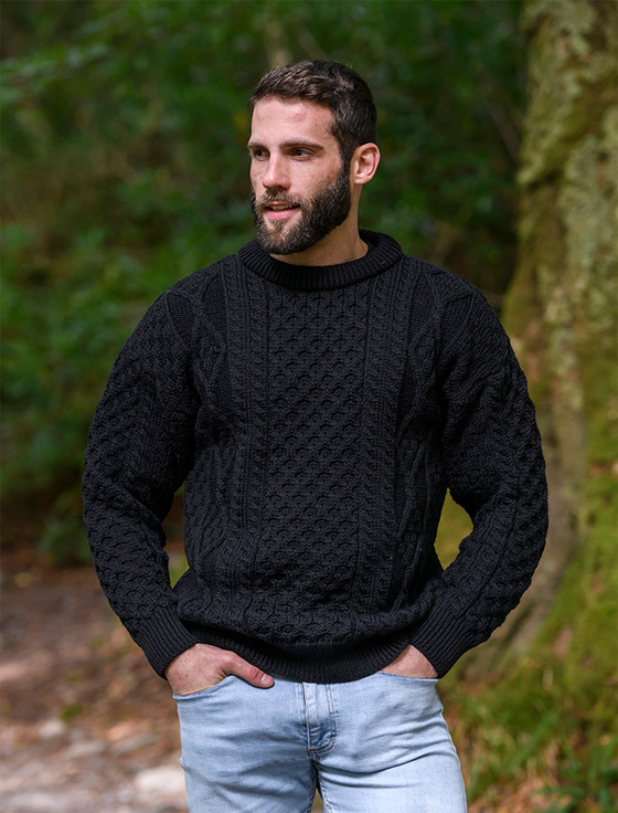Men's Cable Knit Crew Neck Aran Wool Sweater -  Black