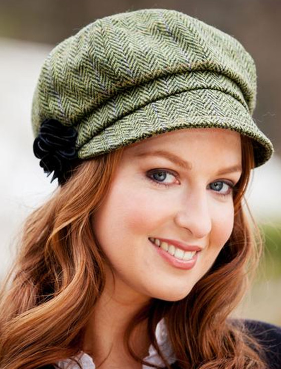 Ladies Tweed Newsboy Hat - Light Green Plaid | Aran Sweater Market