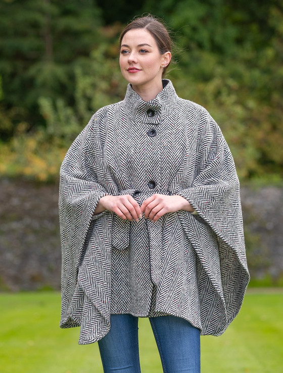 Short Tweed Hooded Cape | Blarney