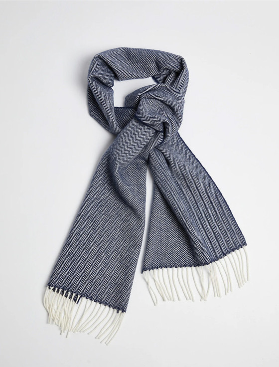Lambswool Scarf - Navy & Cream Herringbone