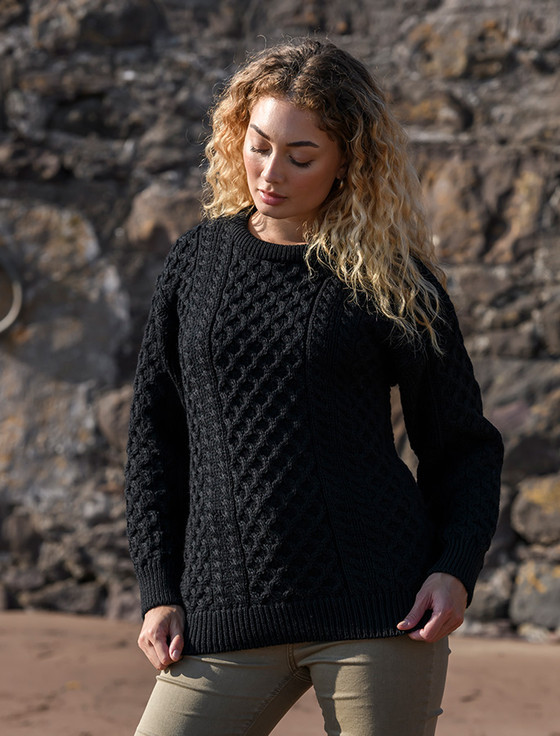 Women's Merino Aran Sweater - Black