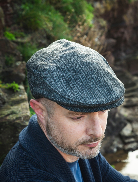 Irish Classic Tweed Flat Cap - Charcoal/Black Herringbone