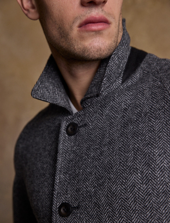 Sean Tweed Herringbone Coat - Charcoal Wide Herringbone | Aran