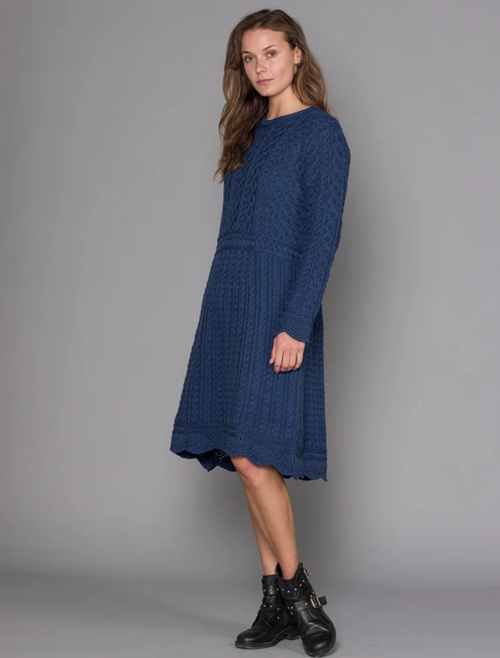aline knitted dress ‎A Line Knitted‎ Ar‎an Dres‎s | Small | Damson Tight sweater