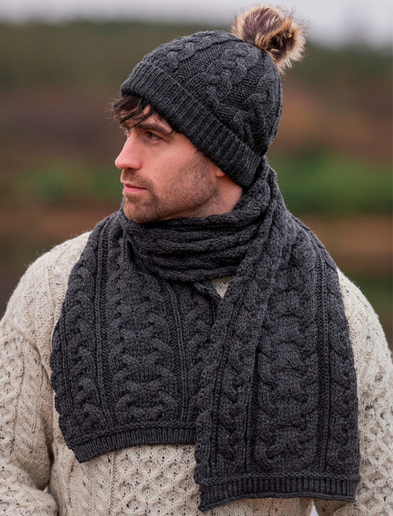 Men's Merino Cable Scarf - Charcoal
