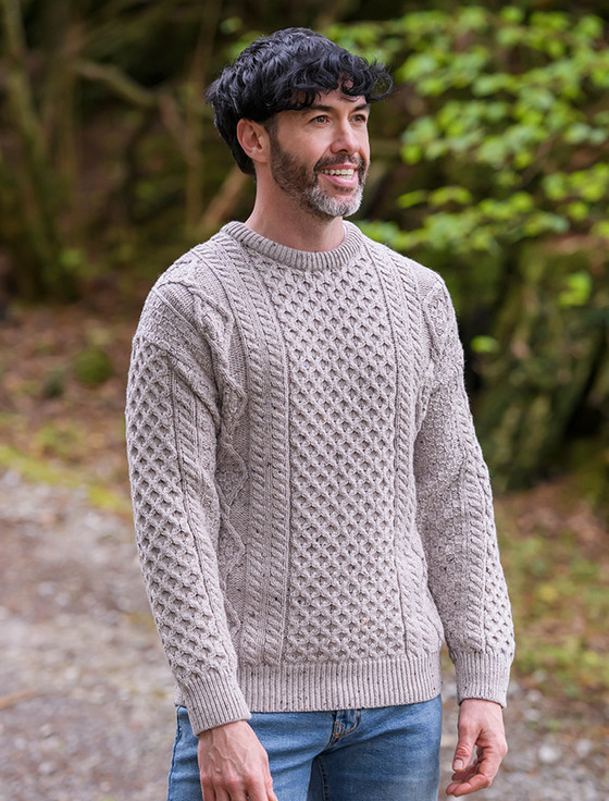 Men's Cable Knit Crew Neck Aran Wool Sweater [Free Express Men's Cable Knit Crew Neck Aran Wool Sweater [Free Express