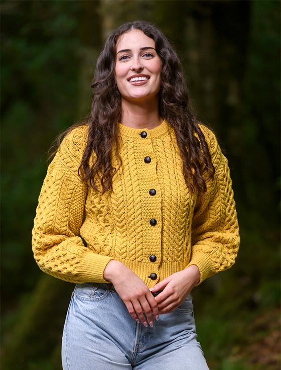 Cropped Wool Aran Cardigan - sunflower yellow