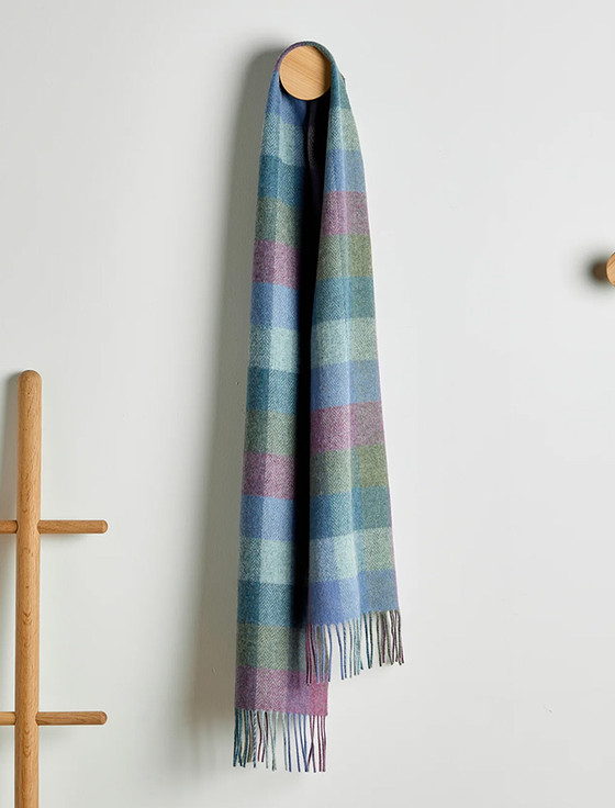 Lambswool Scarf - Damask Green Turquoise Check