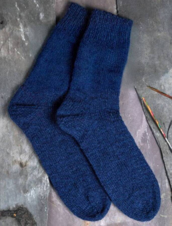 Mara Socks Knitting Kit
