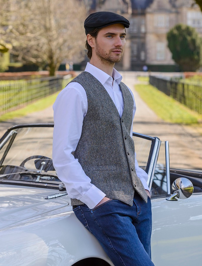 Irish Linen Flat Cap Black Aran Sweater Market