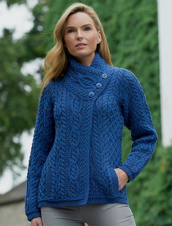 Aran Cable Crossover Neck Sweater‎‎‎