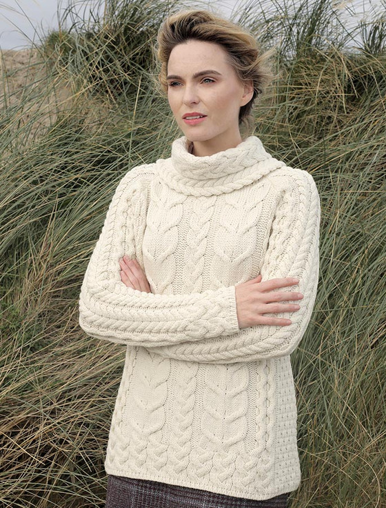 Ladies Super Soft Cable Knit Aran Cardigan ‎