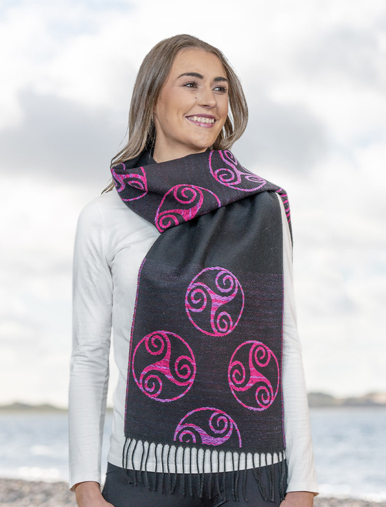 Celtic Spiral Scarf - Black & Fuchsia