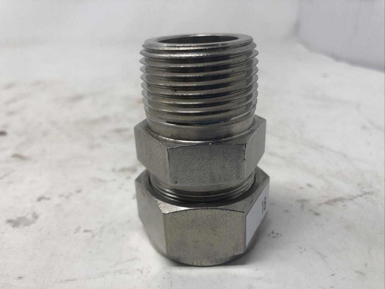 SWAGELOK FITTING 1 1/4 THREADED TO 1" COMPRESSION - PREOWNED