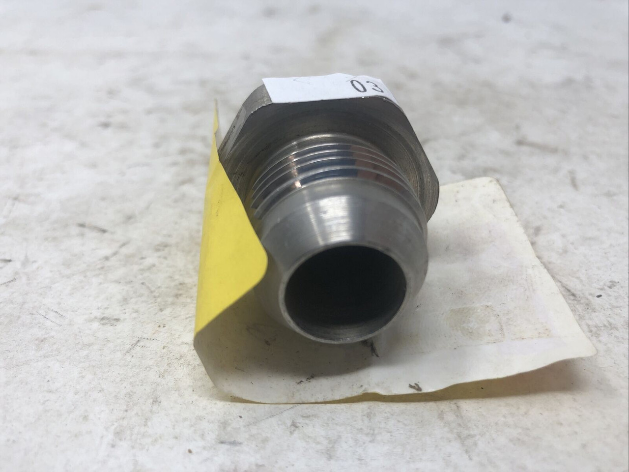 SWAGELOK FITTING 1/8" TO 5/8" CONNECTOR 316SS - PREOWNED