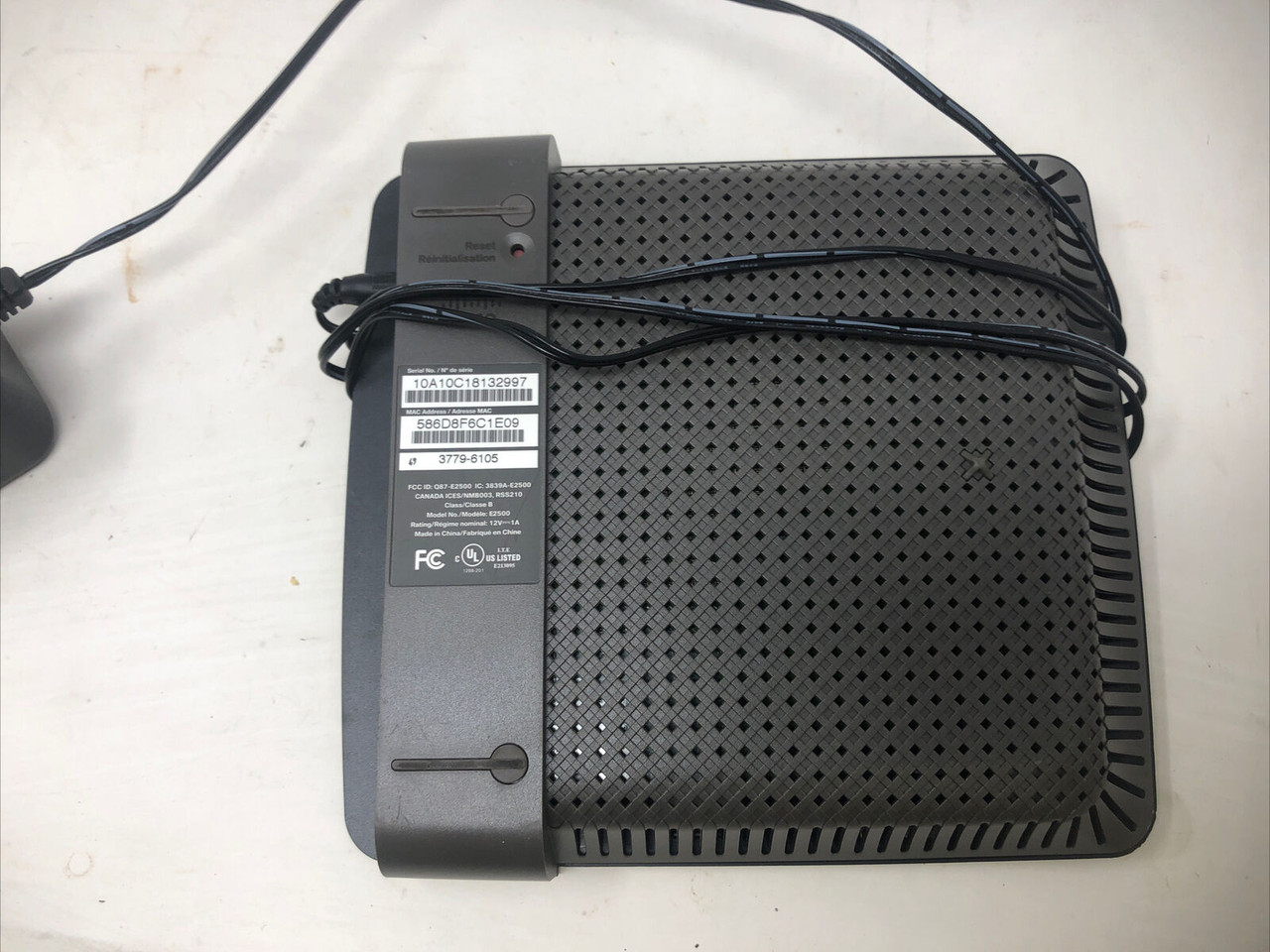 LINKSYS CISCO E2500 10/100 ETHERNET ROUTER - PREOWNED