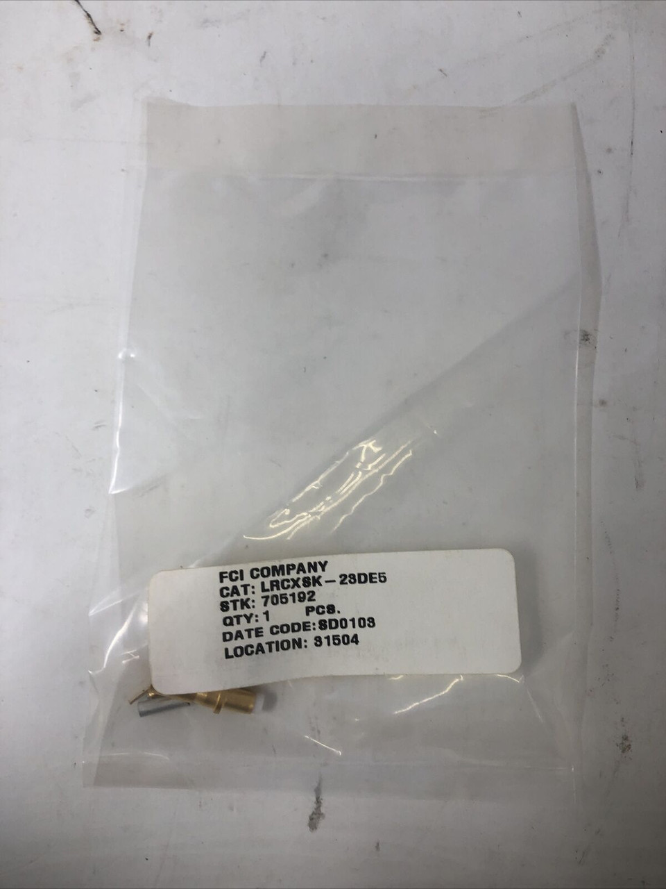 FCI RF COAXIAL COAX FEMALE CONTACT LRCXSK-23DE5 QTY 200 - NOS