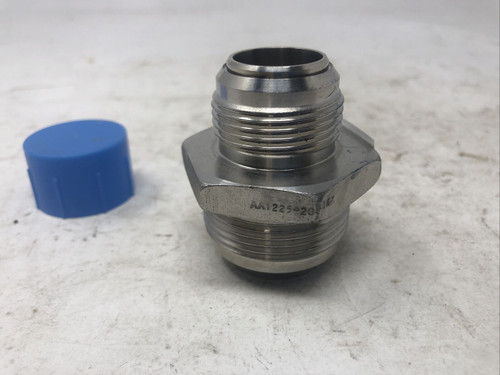 SWAGELOK 1" TO 1 1/2" OD COMPRESSION COUPLING - PREOWNED