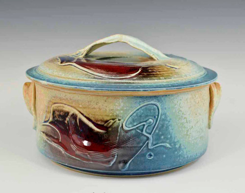 Handmade Porcelain 2 Qt. Covered Casserole 8.25" Diameter in Blue Crystal
