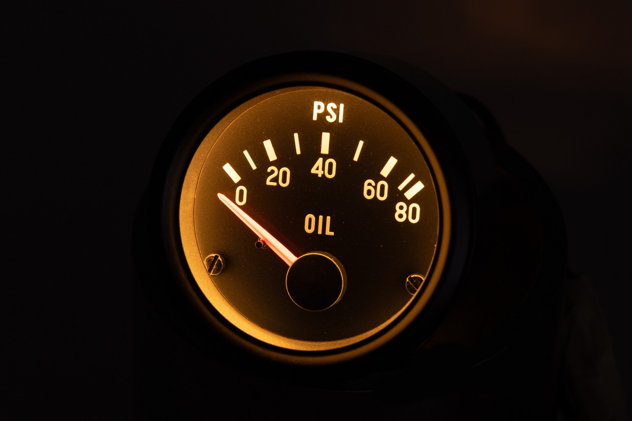 EMPI Drivers Oil Pressure Gauge (0-80 PSI), Each