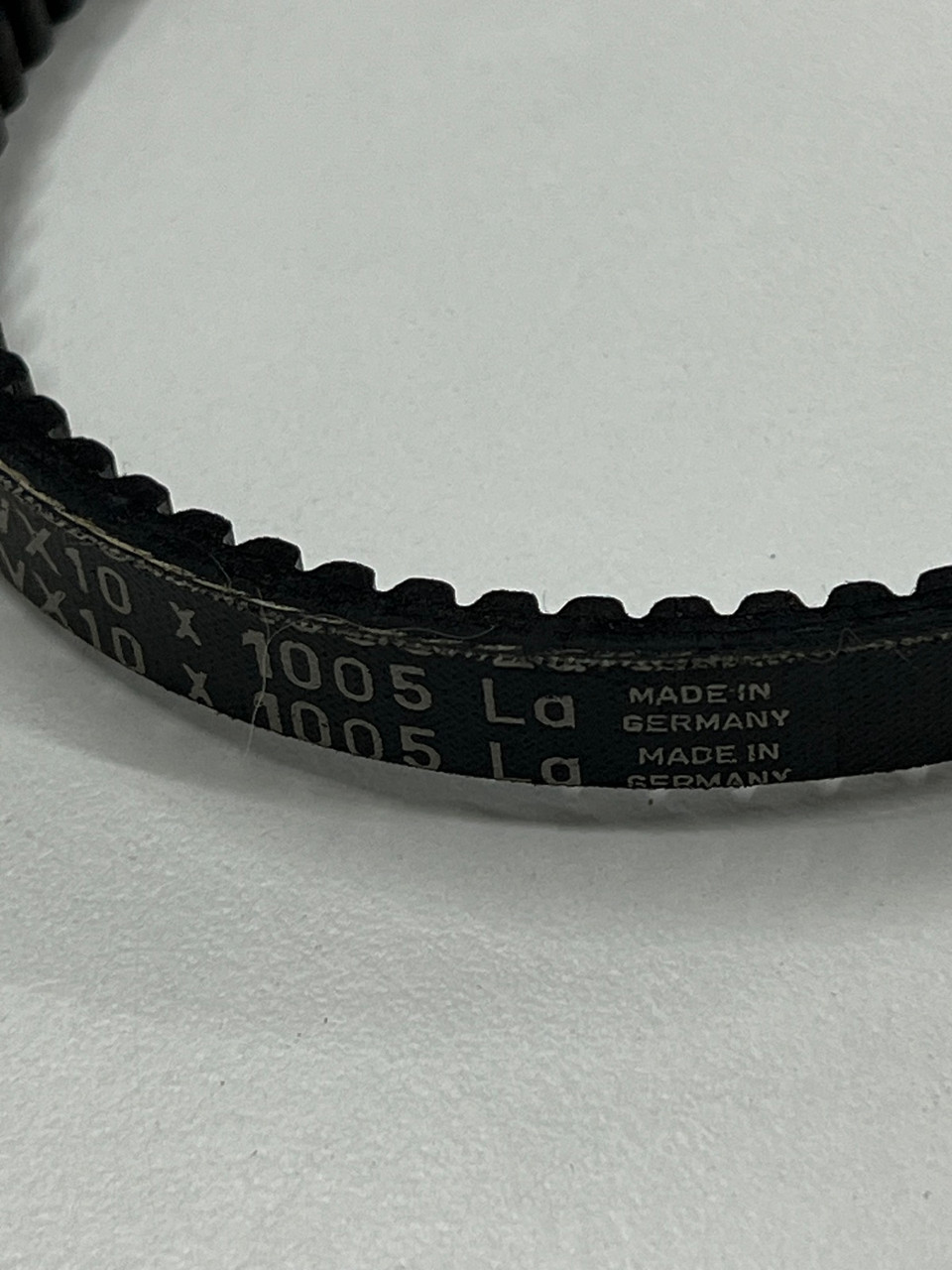 Continental 10 x 1005 Fan Belt – Generator Belt for VW Type 3 1967–1973