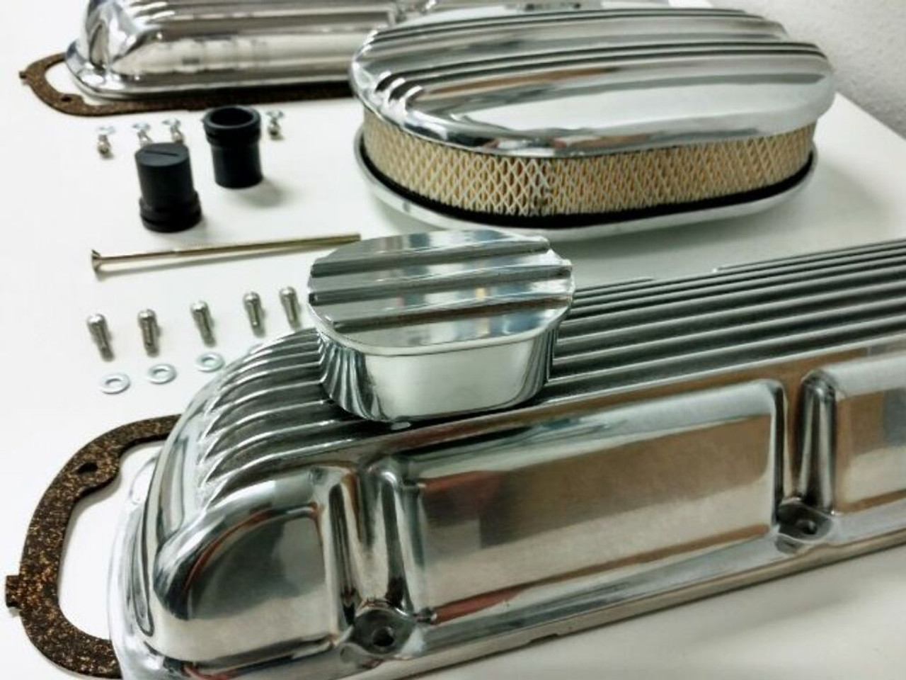 Finned Aluminum Valve Cover w/ Air Cleaner Kit, Fits Ford SBF V8 260 289 302 351W