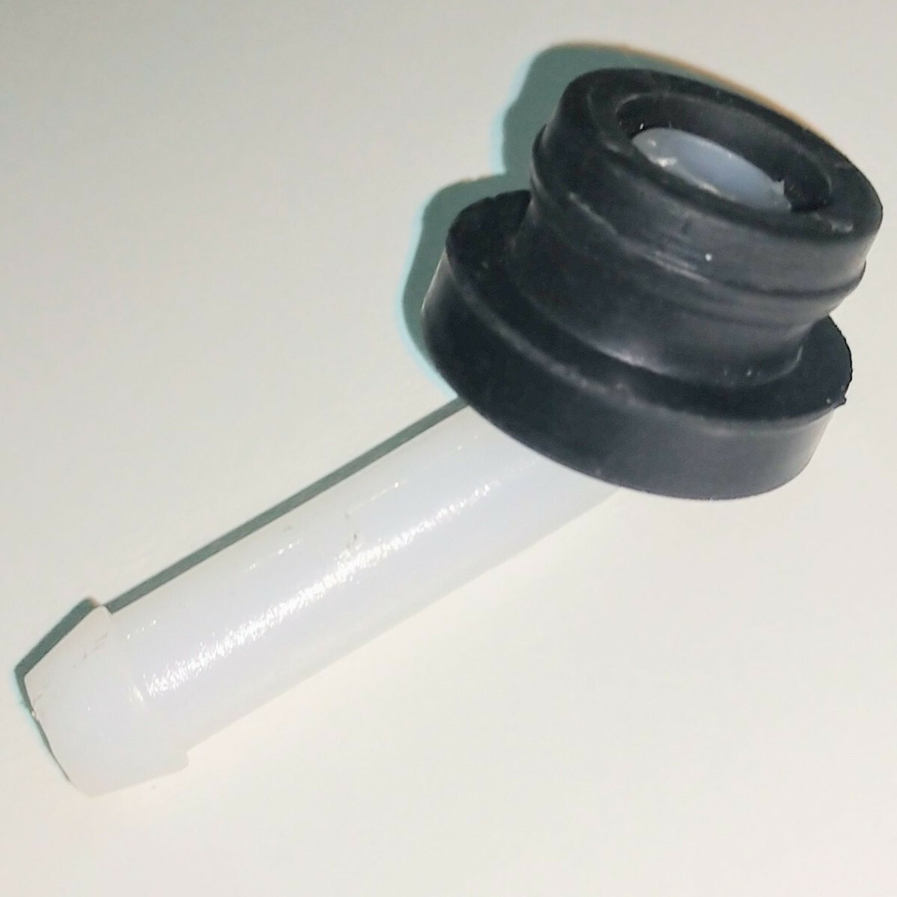 Master Cylinder Rubber Plug w/ Reservoir Inlet Tube - VW Bug Ghia 67-79 Type 3 67-74