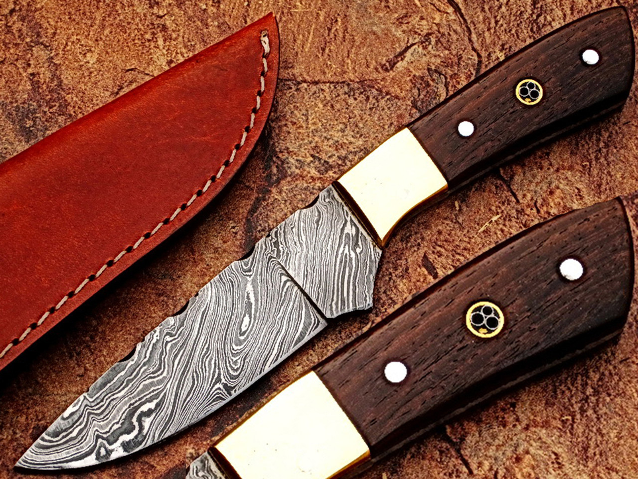 Handmade Damascus Steel Hunting Knife – Smoky Blades