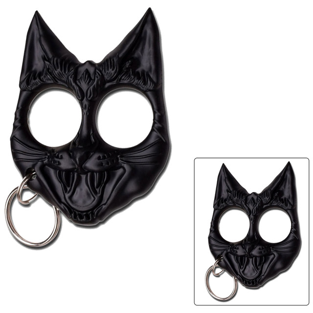 Black Cat Knuckles key chain 