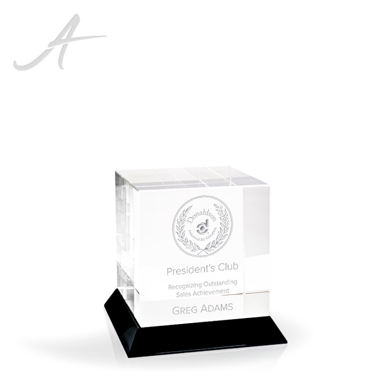 Hilo Crystal Award on Black Base
