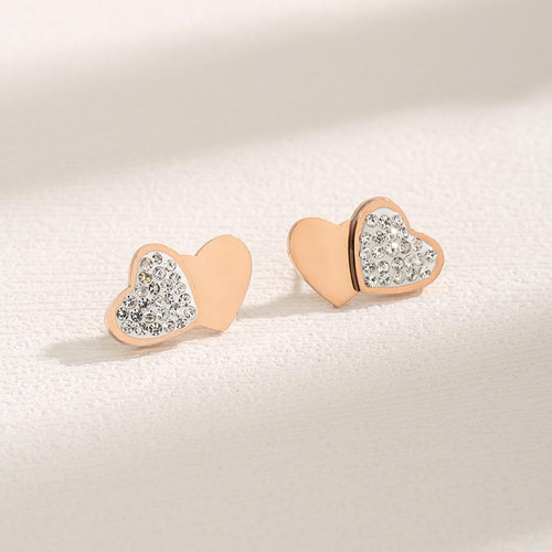 2023 new cartoon crystal peach heart earrings female students in South Korea temperament niche design versatile earrings ear jewelry