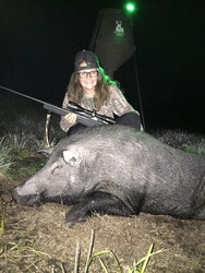 My daughters first hog awesome light!